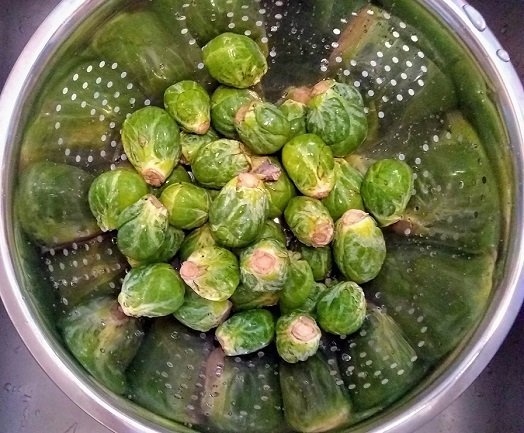 1 pound of Brussels sprouts