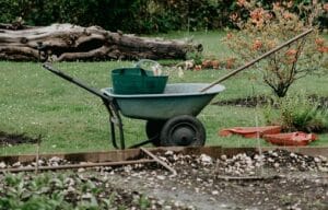 best two wheeled wheelbarrows for homeowners