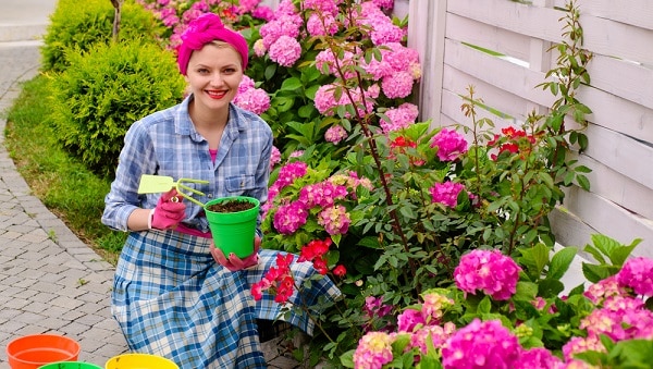 beginner gardener, happy gardener, gardening success